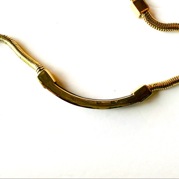 Statement necklace gold chain - Picture 4 of 6